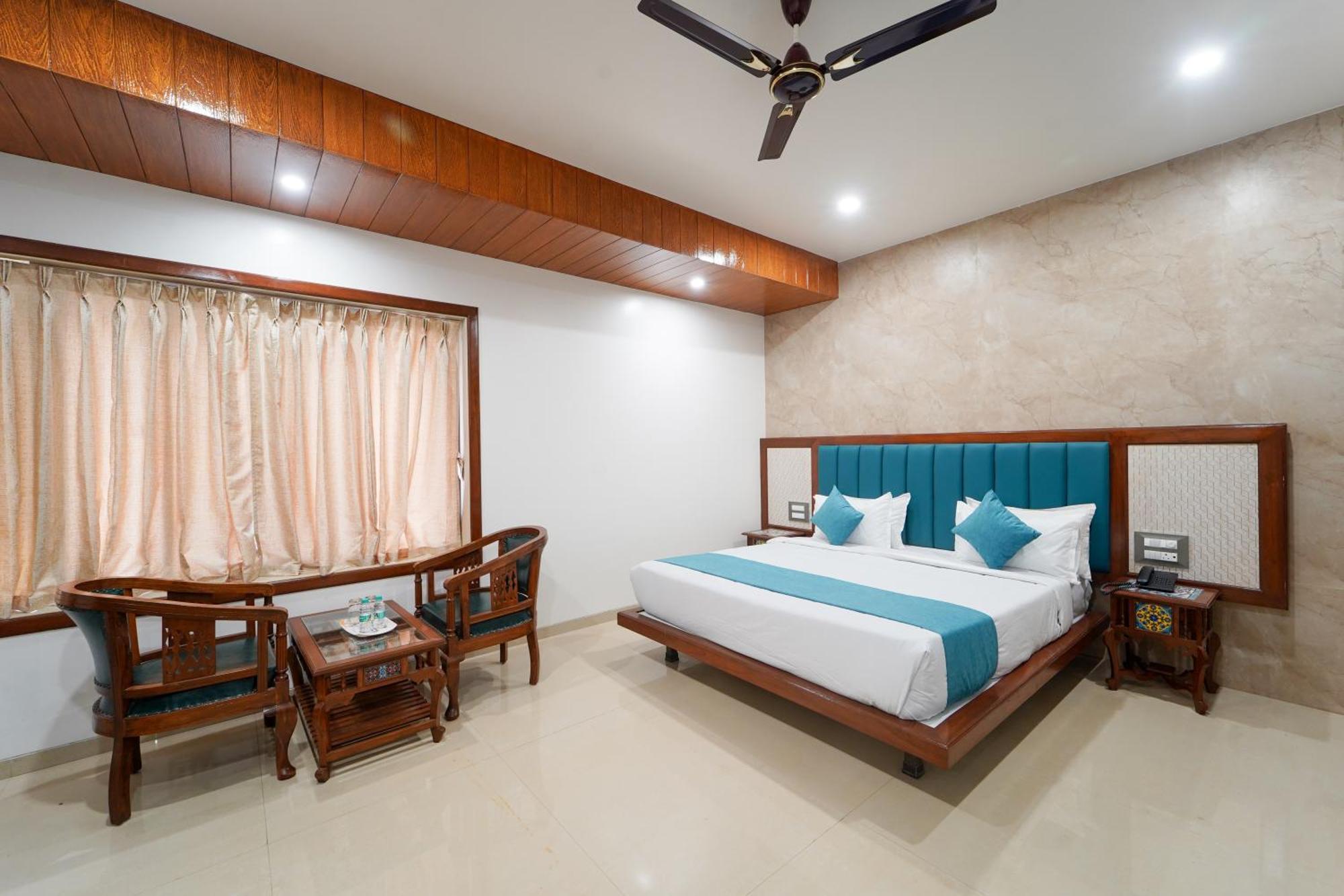 Hotel Bright Star Mahābaleshwar Kültér fotó