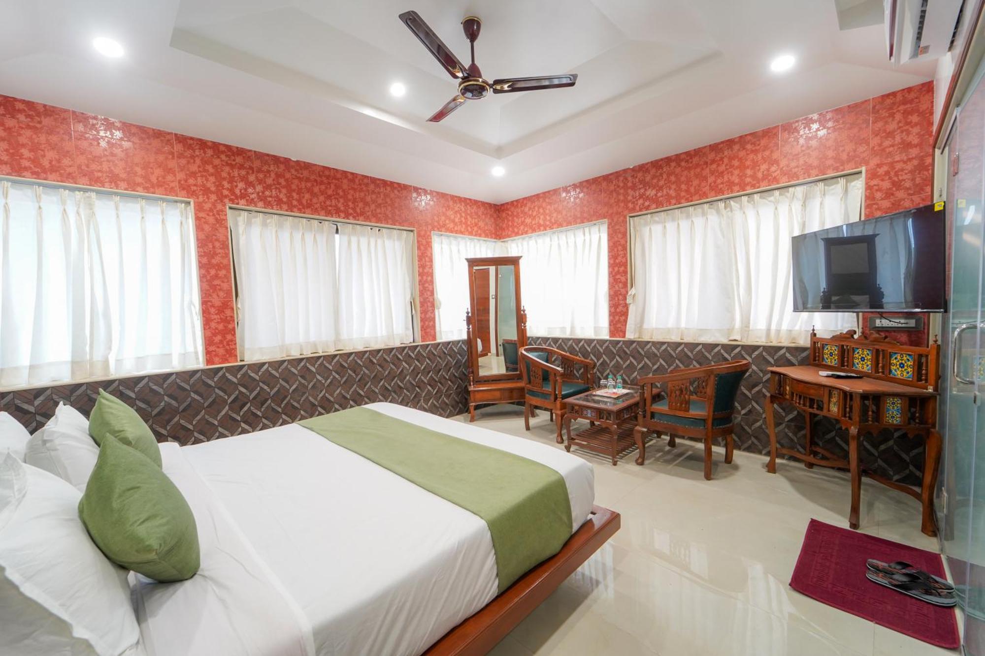 Hotel Bright Star Mahābaleshwar Kültér fotó